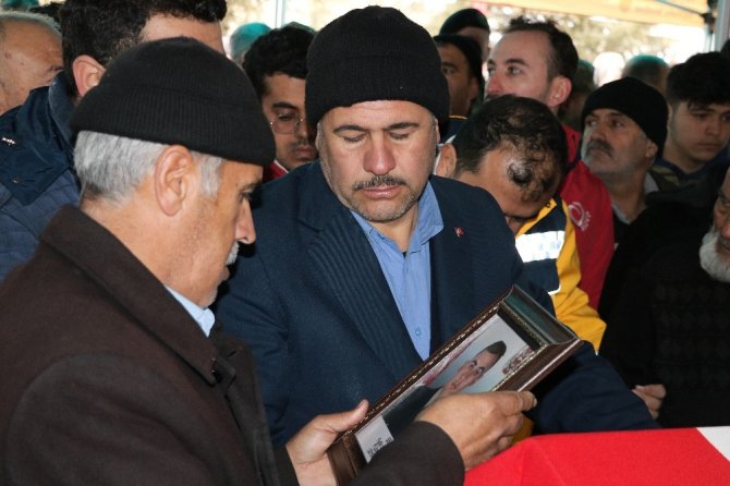 Suriye de şehit düşen Fatih Saylak son yolculuğuna uğurlandı