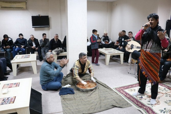 Kurtuluş coşkusunu müzikal gösteriyle kutladılar