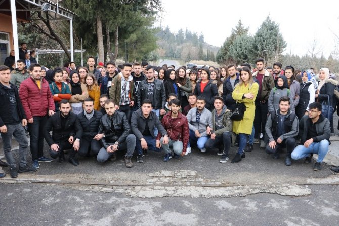 Kahramanmaraş'ta Üniversite öğrencileri 