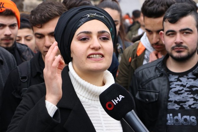 Kahramanmaraş'ta Üniversite öğrencileri