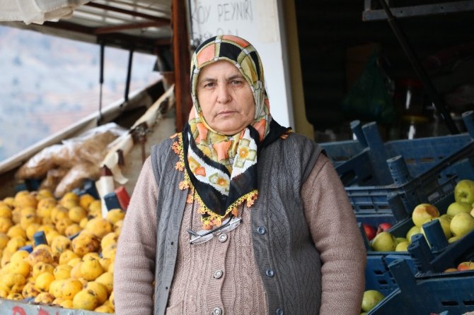 Kocasına böbreğini verip, tezgahın başına geçti