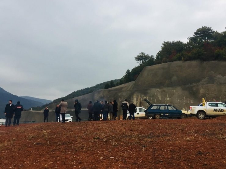 Uşak’ta baraj çatladı, 2 köyde evler boşaltılacak