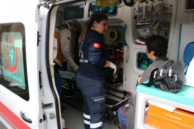 Kahramanmaraş’ta ev yandı 5 kişi yaralandı