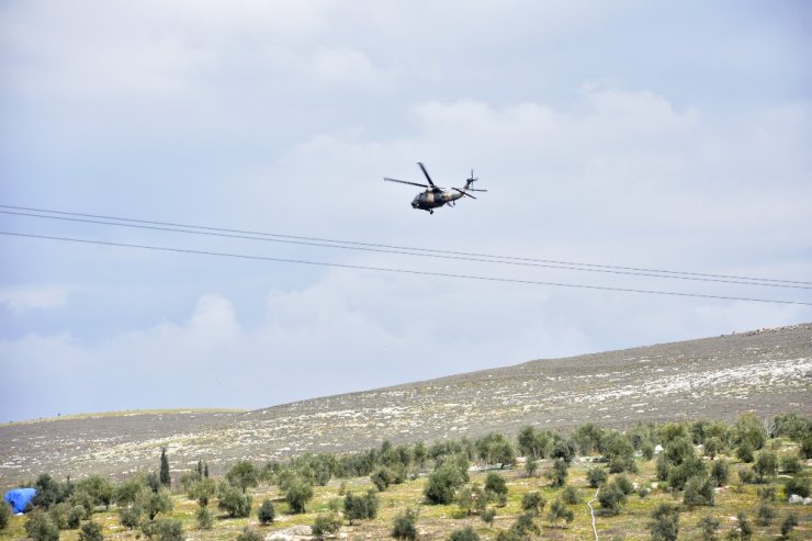 Sınırda askeri helikopter hareketliliği yaşanıyor