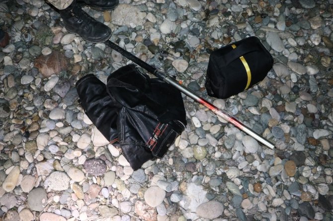 Baba ve oğlu balık tutmak için gittikleri suda kayboldu