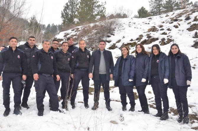 Cezaevi personelinden doğaya yem