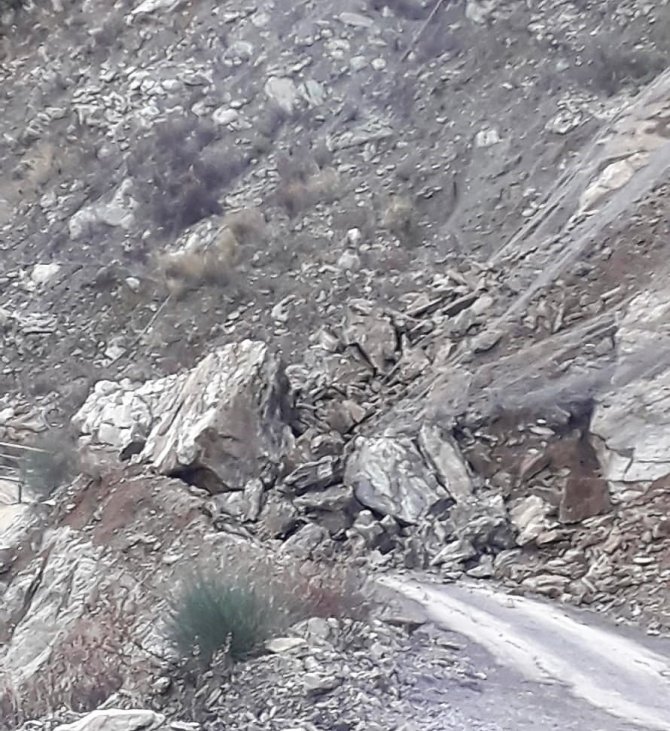 Kahramanmaraş'ta Heyelan anı görüntülendi