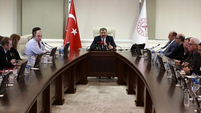 Bakan Koca: Şu ana kadar hiçbir ilde test sonucu pozitif çıkan koronavirüs vakası yok