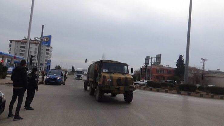 Kilis’ten İdlib’e komando sevkıyatı