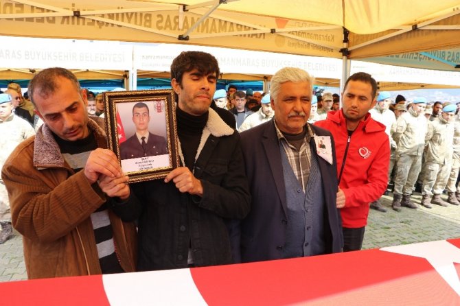 Kahramanmaraş'ta İdlib şehidini binler uğurladı