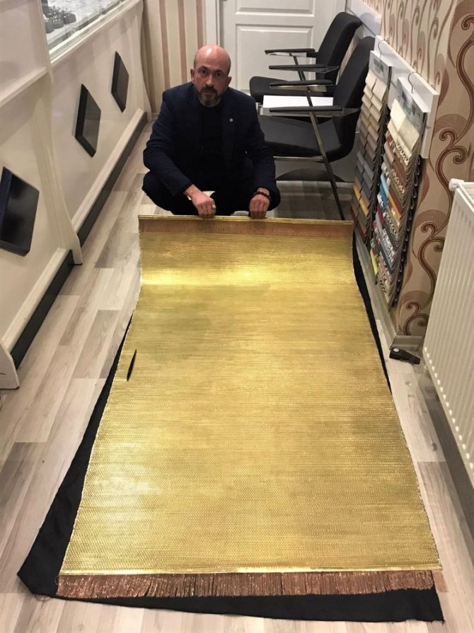 Kahramanmaraş'ta 15 kilo altınla halı işledi