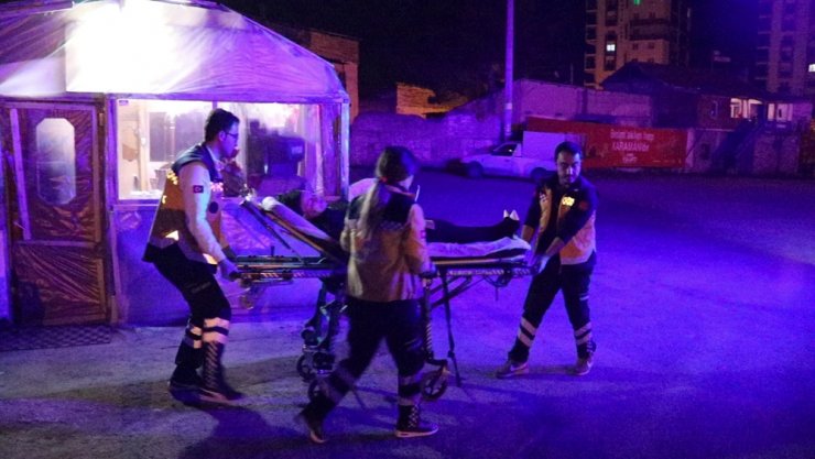 Karnından bıçaklanan kadın tedavi altına alındı