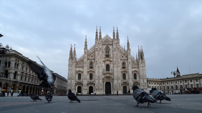 İtalya'da hayat durdu