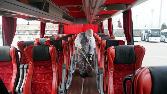 Kahramanmaraş’ta ulaşım araçları ilaçlandı