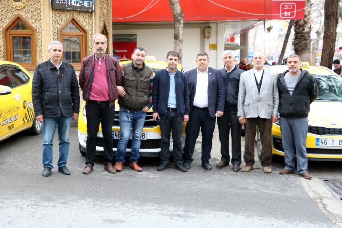 Kahramanmaraş’ta taksiler dezenfekte ediliyor