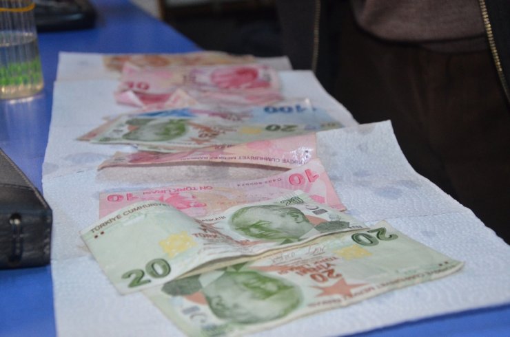 Korona virüse Karadeniz usulü çözüm: “Paraları 100 derecede kaynatıyor”