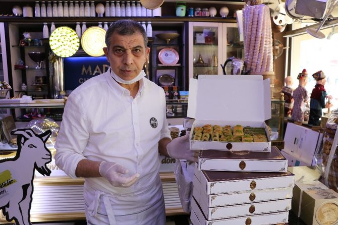 MADO sağlıkçılara ücretsiz alışveriş imkanı verdi