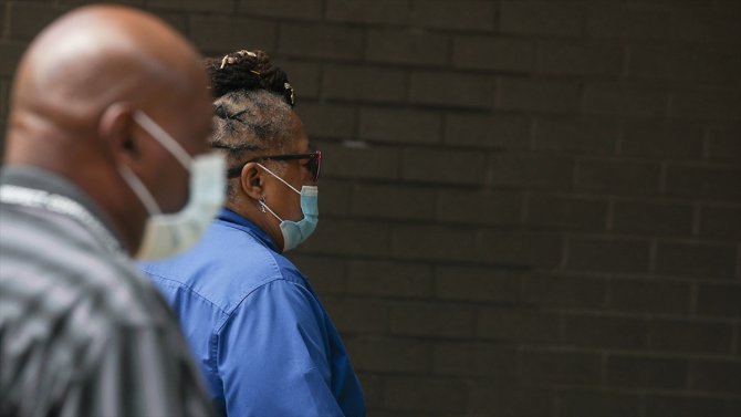 Dünya genelinde Kovid-19 bulaşan kişi sayısı 1 milyon 783 bini geçti