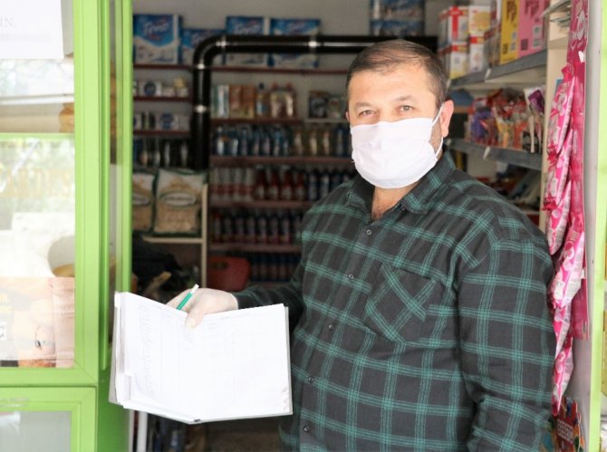 Kahramanmaraş'ta Bakkallardaki 10 bin liralık borcu ödedi