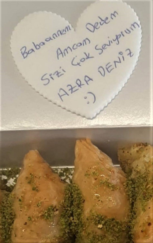 Dede ve babaanne sevgisi mesafe tanımadı