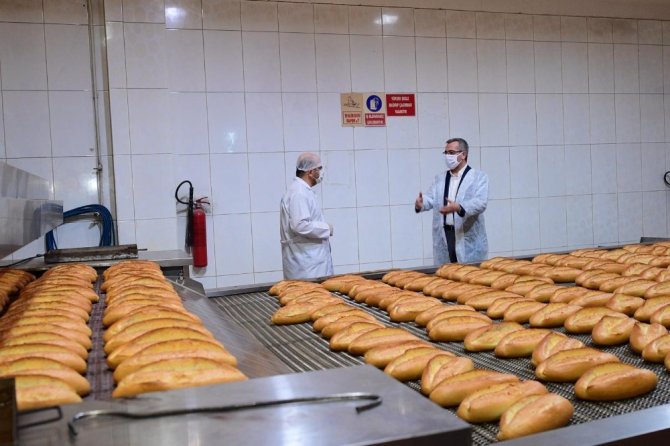 6 bin aileye ücretsiz ekmek dağıtılıyor