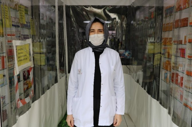 Kahramanmaraşlı Eczacıdan ilginç korona yöntemi