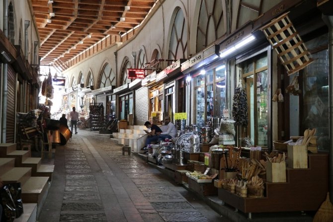 Kahramanmaraş'ta Ramazan öncesi tarihi çarşılarda sessizlik