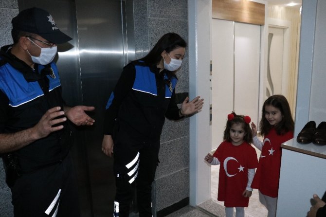 Şehit polis çocuklarına 23 Nisan sürprizi