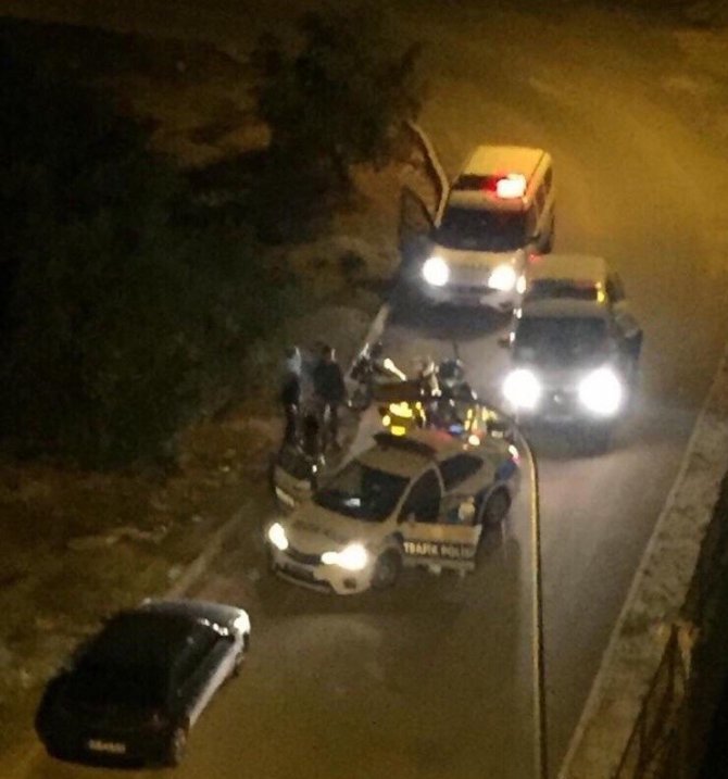 Polisle motosikletli şahıs arasındaki kovalamaca kamerada