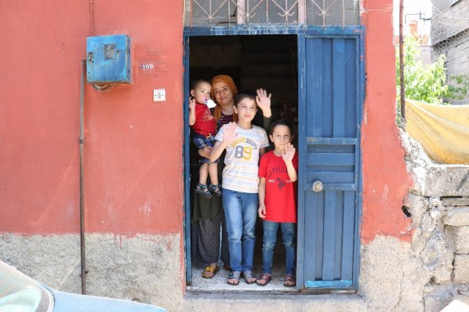 Mehmet’in duyması 5 bin liraya bağlı