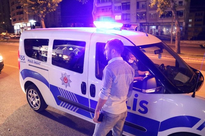 Kahramanmaraş’ta maskesiz sokağa çıkanlara para cezası