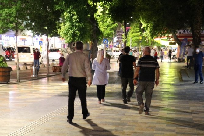 Kahramanmaraş’ta  maskesiz gezmenin cezası 101 kişiye kesildi