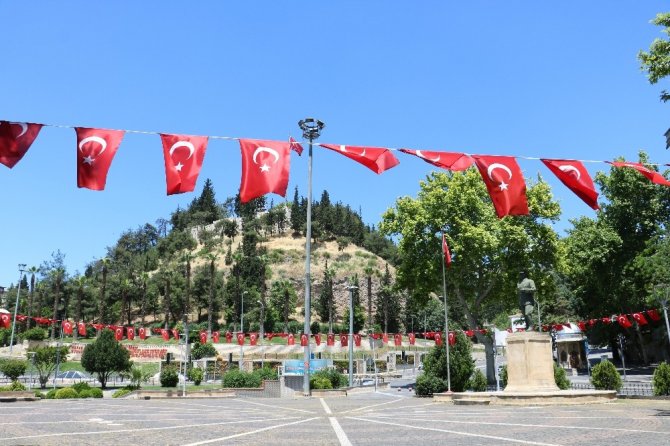 Kahramanmaraş'ta sessizlik hakim