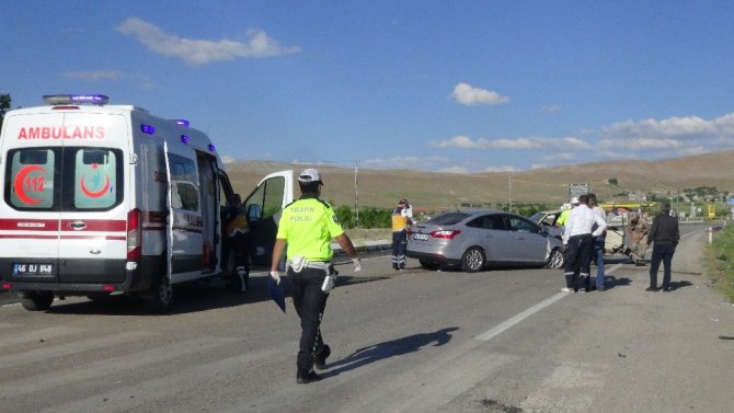 Afşin'de can pazarı kazada 8 kişi yaralandı