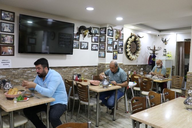 Normalleşme paçacılarda yoğunluk yaşattı