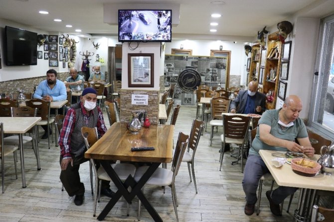 Normalleşme paçacılarda yoğunluk yaşattı