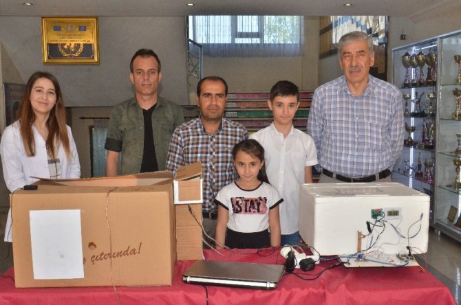Elbistan'da robotik kodlama ile kuluçka makinesi yaptı