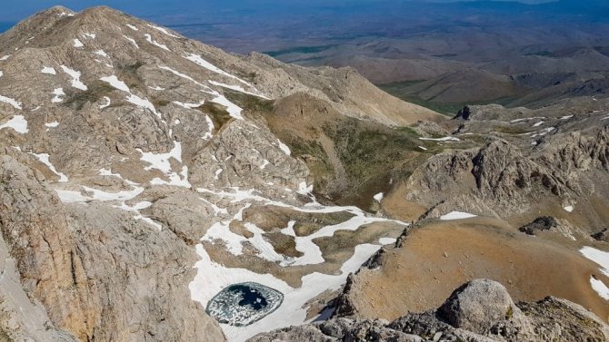 "Ali Gölü" fotoğrafçıların uğrak yeri haline geldi