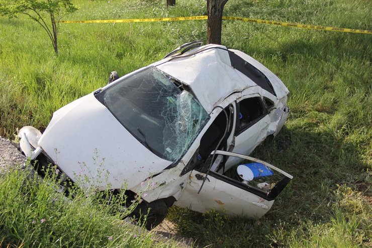Sivas'ta feci kaza: 2 ölü, 2 yaralı