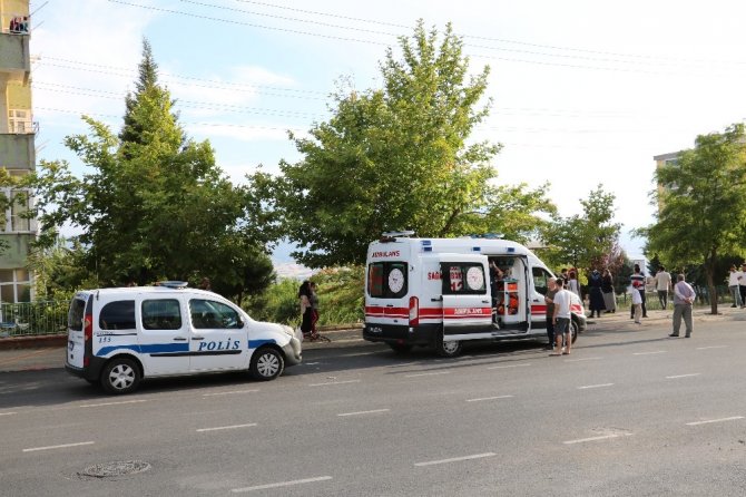 Kahramanmaraş'ta Otomobil çocuk parkına uçtu