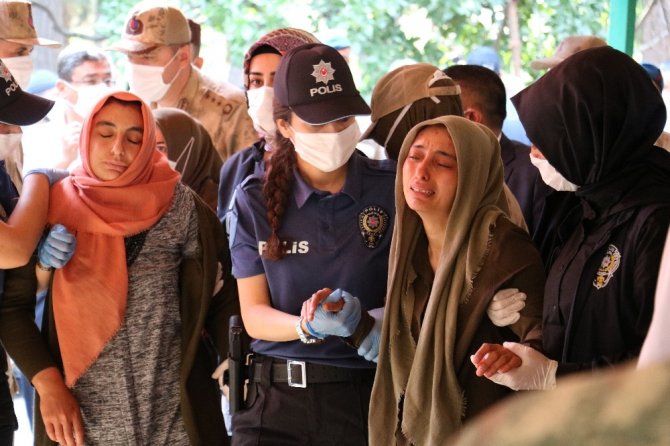 Şehit Piyade Uzman Onbaşı Ömer Kahya Pazarcık'ta toprağa verildi