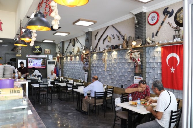 Kahramanmaraş'ta Tarihi lokantada 1 asırlık lezzetler
