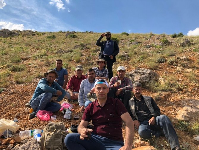 Nurhak Dağı’nın kalbine ay-yıldız işlendi