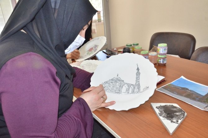 Elbistan’da çini kursu açıldı