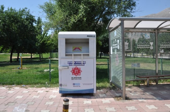 Elbistan’da kullanılmayan kıyafet ve ayakkabılar için ‘kumbara’