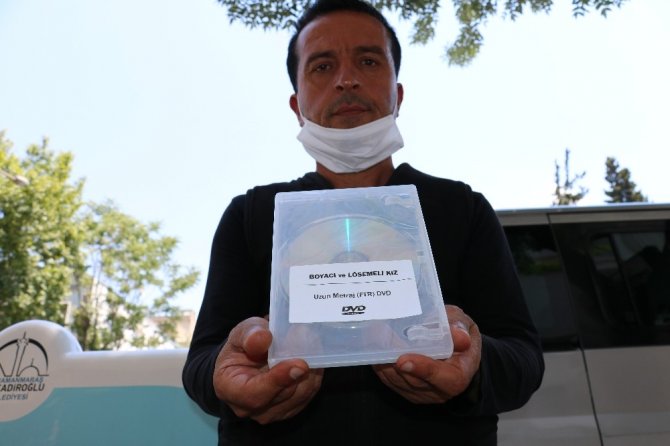 Ayakkabı boyacısı, kitabını filme uyarladı