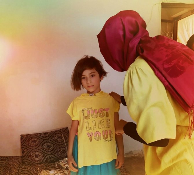 Yetim ve öksüz çocuklara bayramlık hediye ettiler