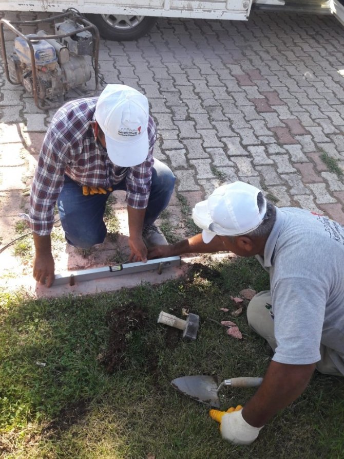 Kahramanmaraş’ta sıcak havalarda sokak hayvanları unutulmadı