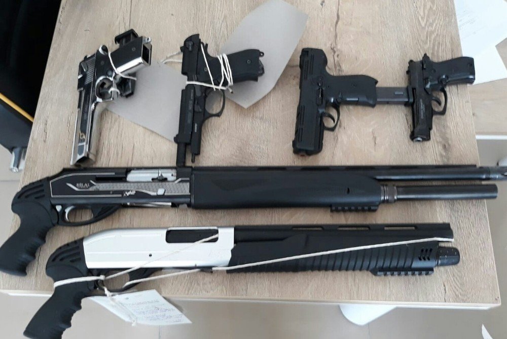 Kahramanmaraş'ta 24 kişiden 21 silah ele geçirildi