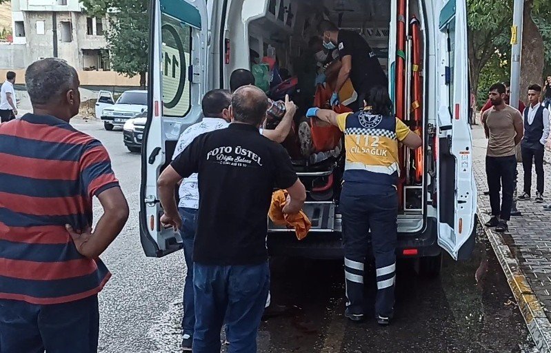 Elbistan’da çatışma iki kişi yaralandı
